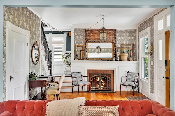 House (3 Bedrooms) | Front of property