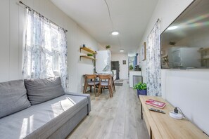 House (1 Bedroom) | Interior