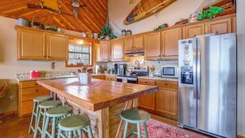 Rumah (2 Bedrooms) | Interior