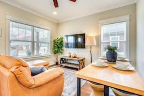 House (3 Bedrooms) | Front of property
