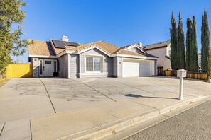 Apartment (0 Bedroom) | Interior