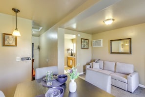 Apartment (0 Bedroom) | Front of property - Lake & Mountain Views: Cozy California Stay (Lake Isabella)