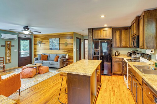 Peaceful Cabin at Lake Logan w/ Spacious Yard!