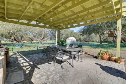 Remote Workers Welcome: Studio in Santa Rosa!