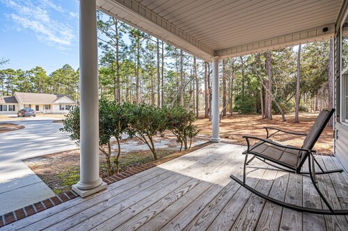 Lake Keziah House-Lake View, Spacious, & Private!