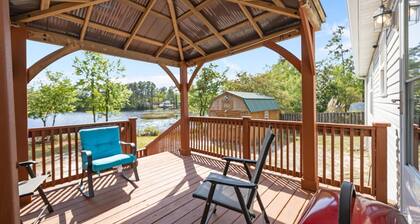 Lake Keziah House-Lake View, Spacious, & Private!