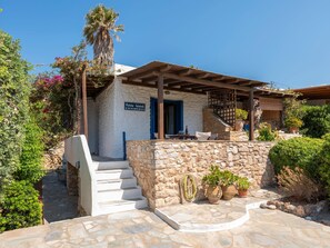 2 bedrooms, Internet - Elena s Traditional Dreamhouse (Paros)