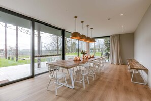 House | 5 bedrooms - Vacation Home for 6 Person and Beautiful Garden (Ledegem)