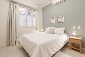 Apartment | 3 bedrooms, Internet - Leblon Coast Amazing 3 Bedroom in Leblon (Rio de Janeiro)