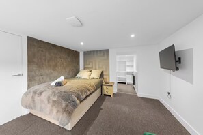 Chalet rustique | 10 chambres, accès au Wi-Fi (inclus), literie fournie