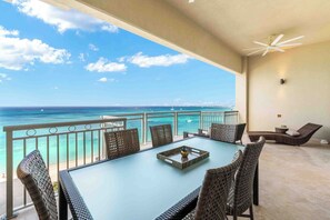 Terrace/patio - Beachcomber 40 by Grand Cayman Villas (Seven Mile Beach)
