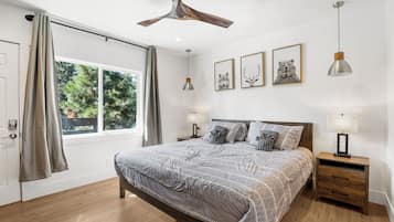 Deluxe Studio Suite | Iron/ironing board, free WiFi