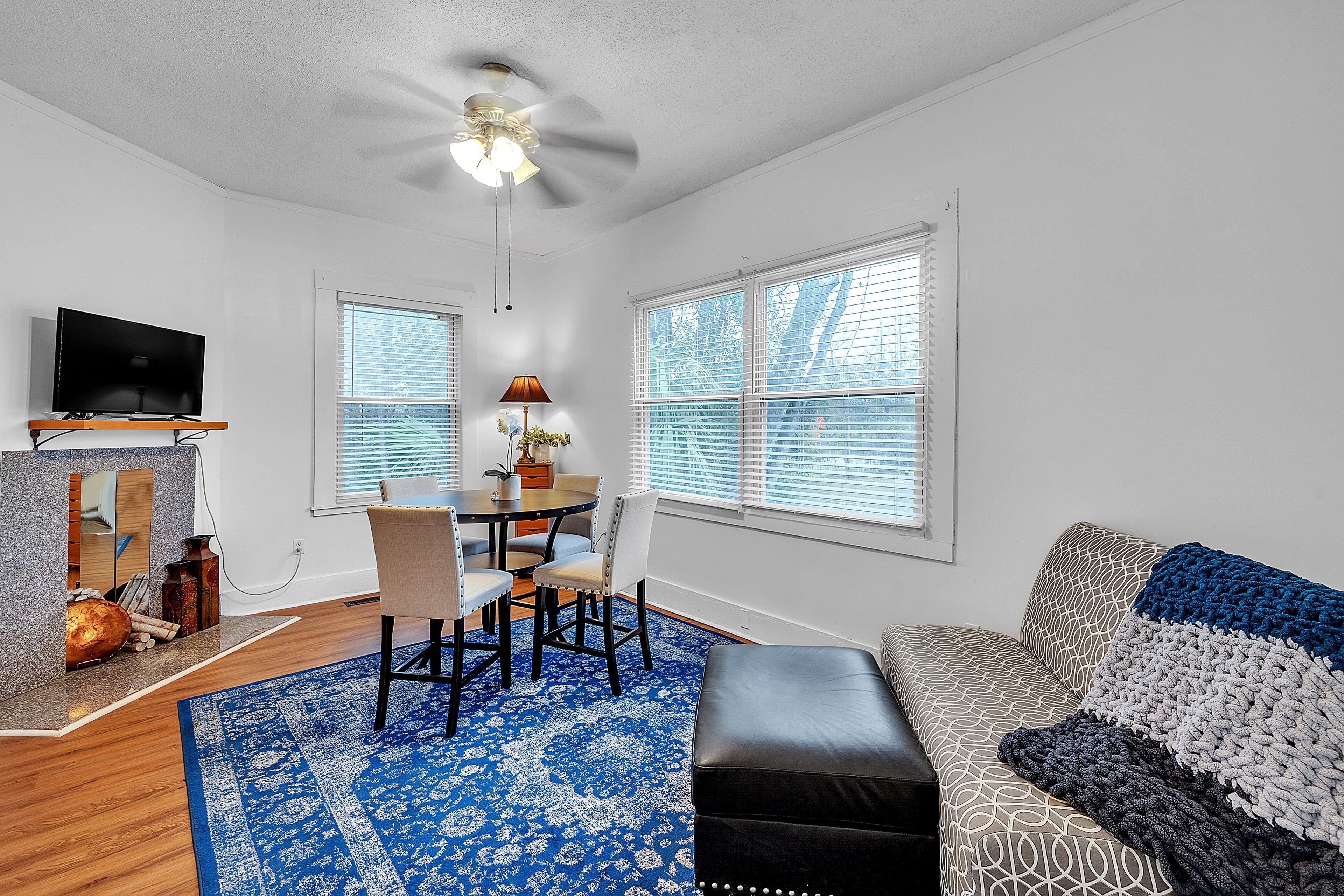 House, 2 Bedrooms | Living area | Smart TV