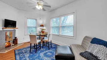 House, 2 Bedrooms | Living area | Smart TV