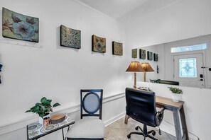 Maison, 2 chambres | Intérieur
