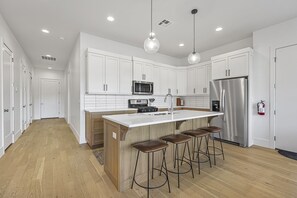 Townhome, 4 Bedrooms | Private kitchen | Fridge, oven, coffee/tea maker, toaster - Villa #35 At Bloomington Country Club 4 Bedroom Townhouse (St. George)