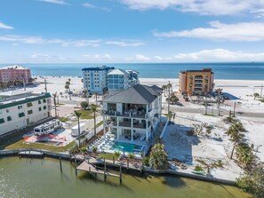 Huis, meerdere slaapkamers | Exterieur