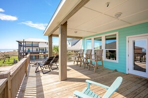 Terrace/patio - Sunrise 4 Bedroom Home (Port Bolivar)