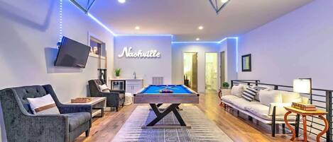 Télévision, espaces bureaux