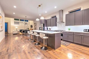 Fridge, microwave, oven, dishwasher - Two Luxe Homes - Great for large groups! 26 beds! (Berry Hill)