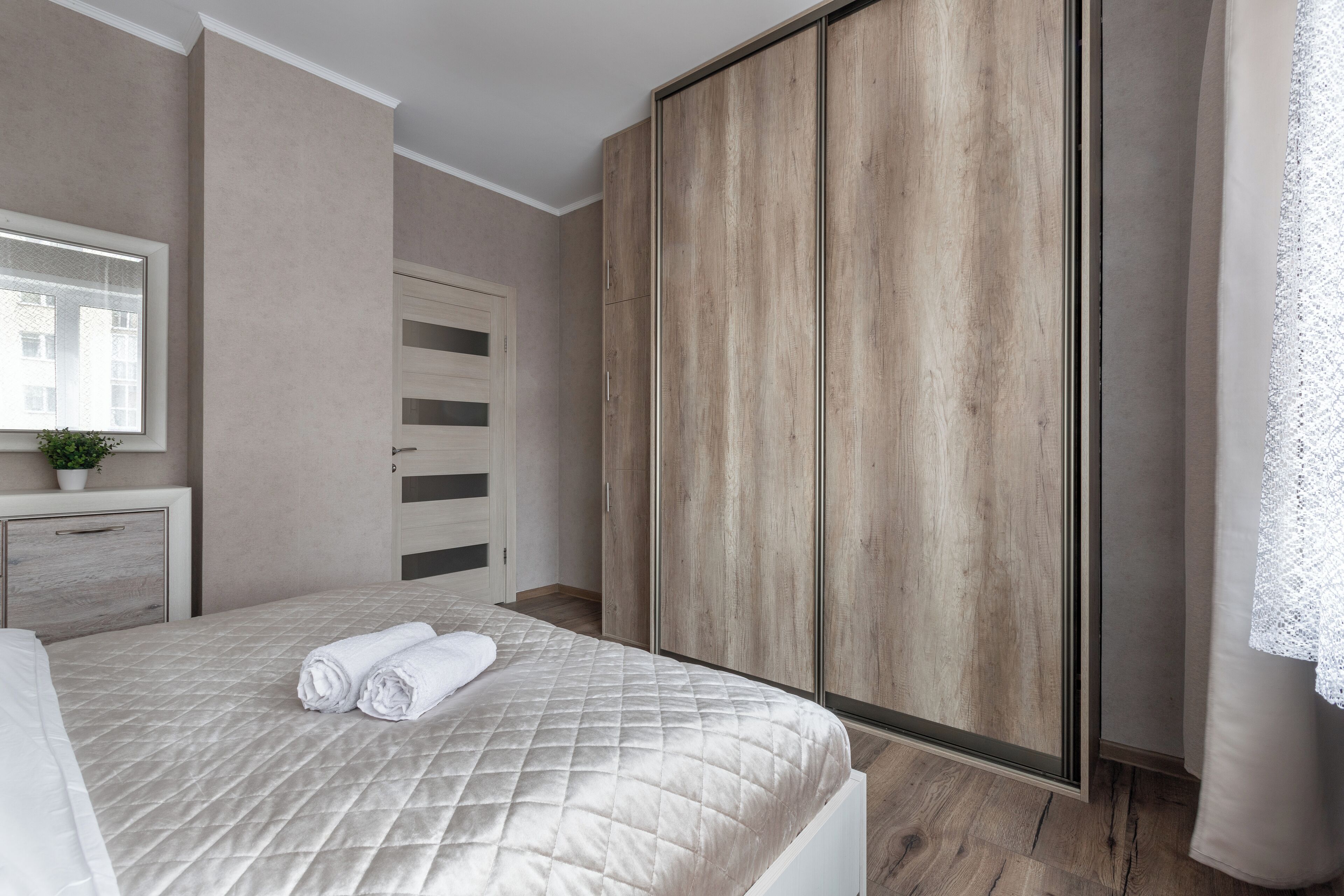 1 chambre, fer et planche à repasser, Wi-Fi gratuit