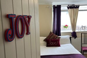 Cottage | 3 bedrooms, iron/ironing board, free WiFi, bed sheets