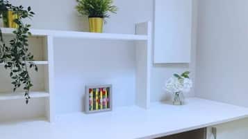 1 bedroom, iron/ironing board, free WiFi