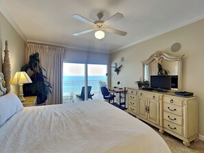 2 sovrum, strykjärn/strykbräda, wi-fi och sängkläder