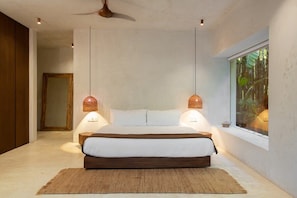 4 bedrooms, iron/ironing board, travel cot, WiFi