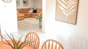 Interior - Retro pet-friendly cottage near beach, river & RSL with air-con, comfortable interiors (Evans Head)