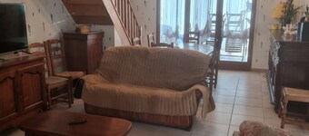 House in quiet area 1km from the sea and 300 m from shops