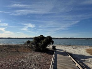 Beach nearby - Sea Pines Villa - 3 bed 2 ba w/bonus w/room for 8! (Hilton Head Island)
