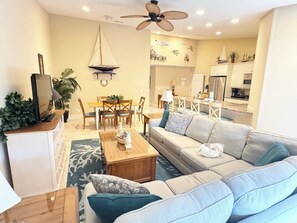 TV - Sea Pines Villa - 3 bed 2 ba w/bonus w/room for 8! (Hilton Head Island)