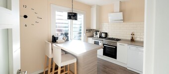 Attic room Private bathroom Jacuzzi
