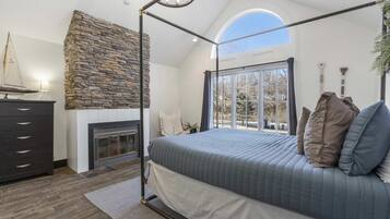 5 bedrooms, iron/ironing board, travel crib, WiFi