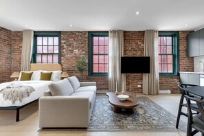 Televisio, työhuone