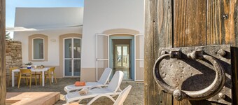 Superior villa w/ fantastic sea view & little pool