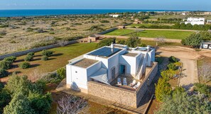 Exterior - Superior villa w/ fantastic sea view & little pool (Torre Pali)