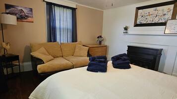 3 chambres, fer et planche Ă repasser, Wi-Fi, draps fournis