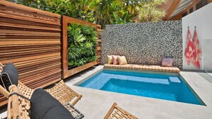 Beheizter Pool