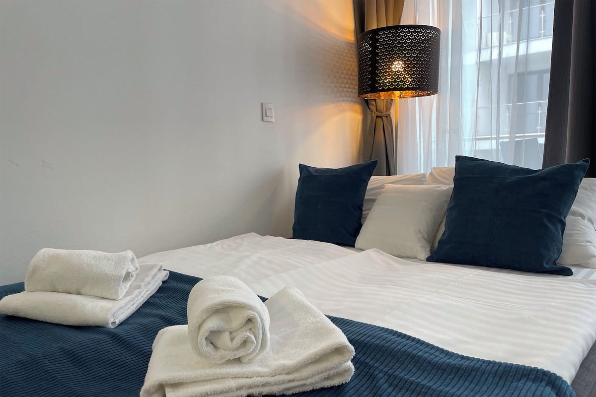 1 habitación, wifi gratis y ropa de cama