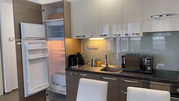 Superior Apartment, Balcony | Private kitchen