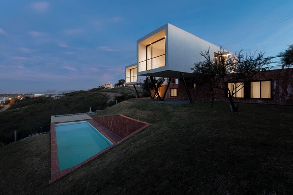 Pool - THE VIEWPOINTS IV (Villa Allende)