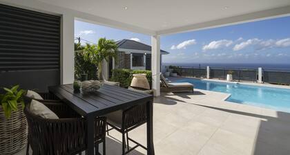 Villa Blanca - Trois Chambres Villa, Couchages 7