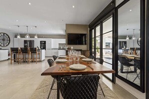 Dining - Villa Blanca - Three Bedroom Villa, Sleeps 7 (Case-Pilote)