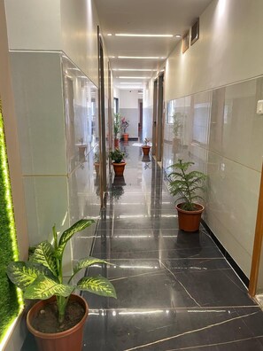 Reception - HOTEL MELBOURNE GANDHINAGAR (Gandhinagar)