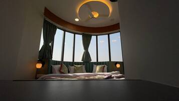 Luxury Room | Free WiFi