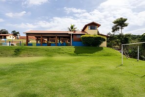 Alpehytte | Overnattingsstedets uteområder