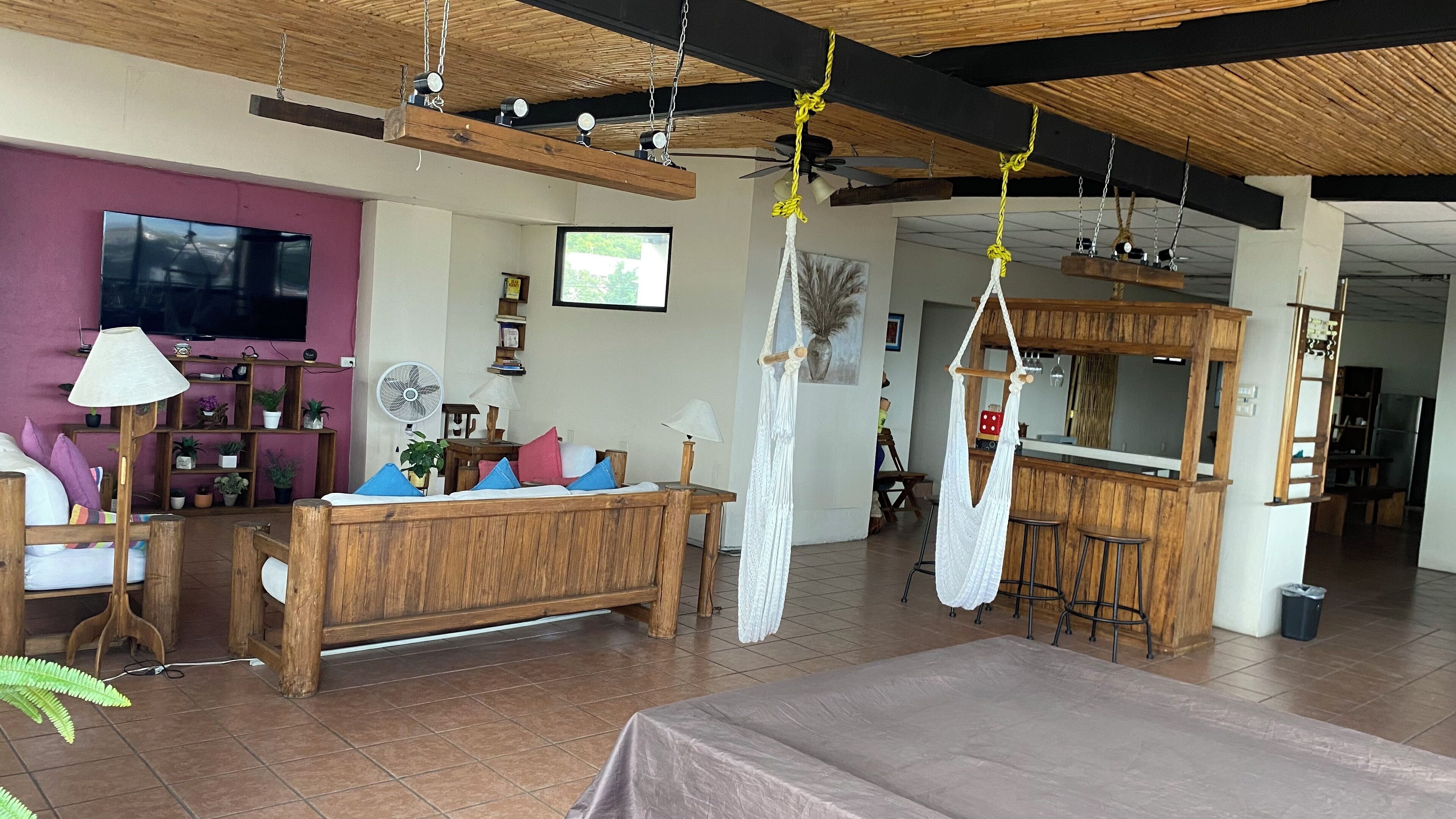 Căn hộ Tiêu chuẩn, 3 phòng ngủ, quang cảnh thành phố, cao tầng | Két bảo mật tại phòng, màn/rèm cản sáng 