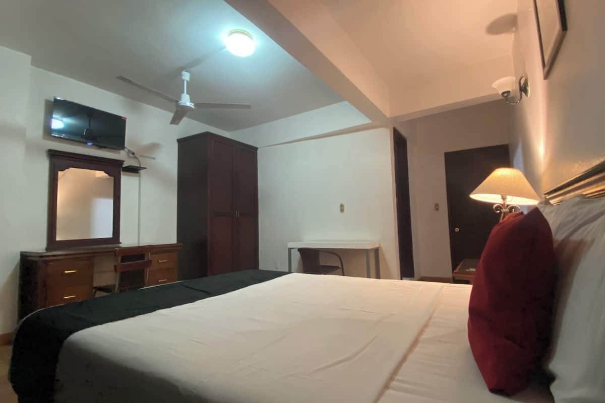 Comfort Suite, Balcony, City View | 1 bedroom, in-room safe, blackout drapes, free WiFi